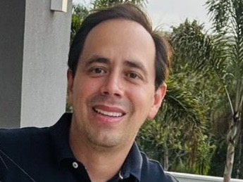 Joao Victor Andrade Neves, CFA